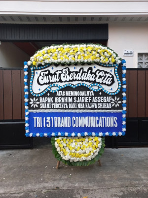 Papan Bunga Duka di Wumialo